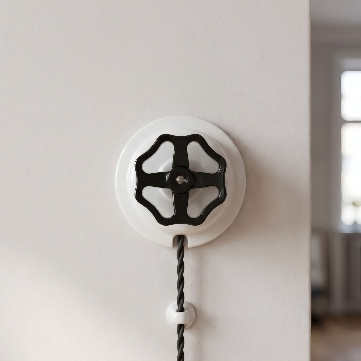 Interrupteur va-et-vient en porcelaine à bouton — Blanc / Noir
