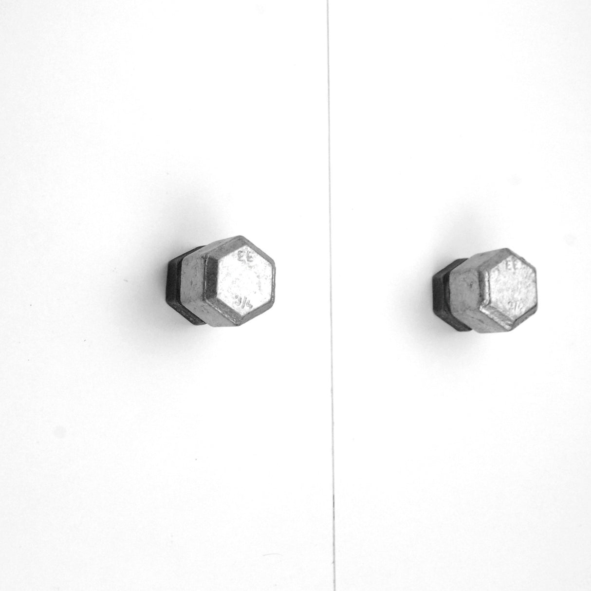 bouton de meuble commode style industriel en fonte