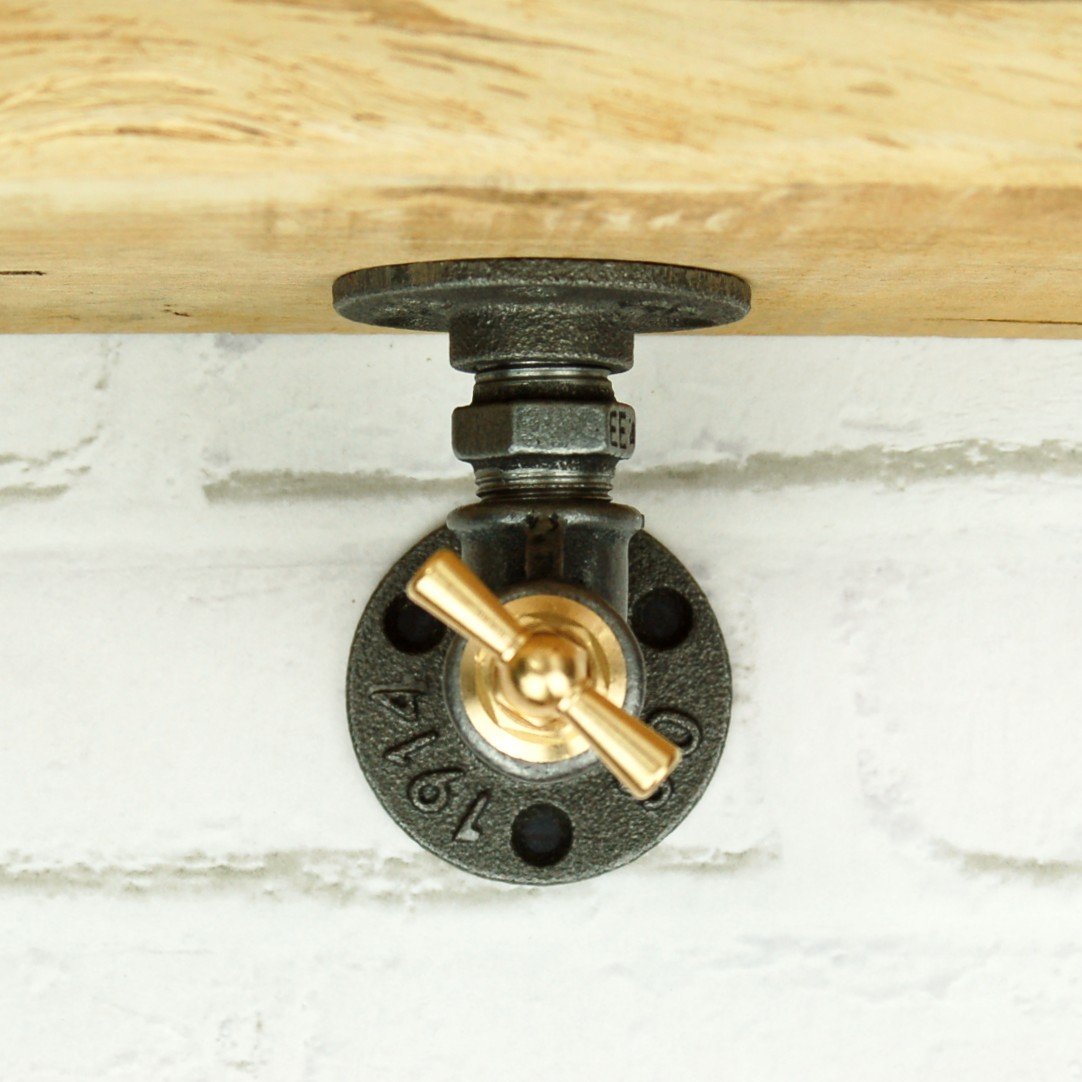 Équerre robinet | Modèle 3