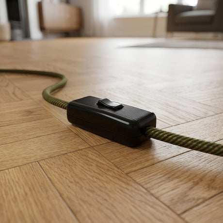 Interrupteur unipolaire passe-fil à bascule pour lampe — Noir