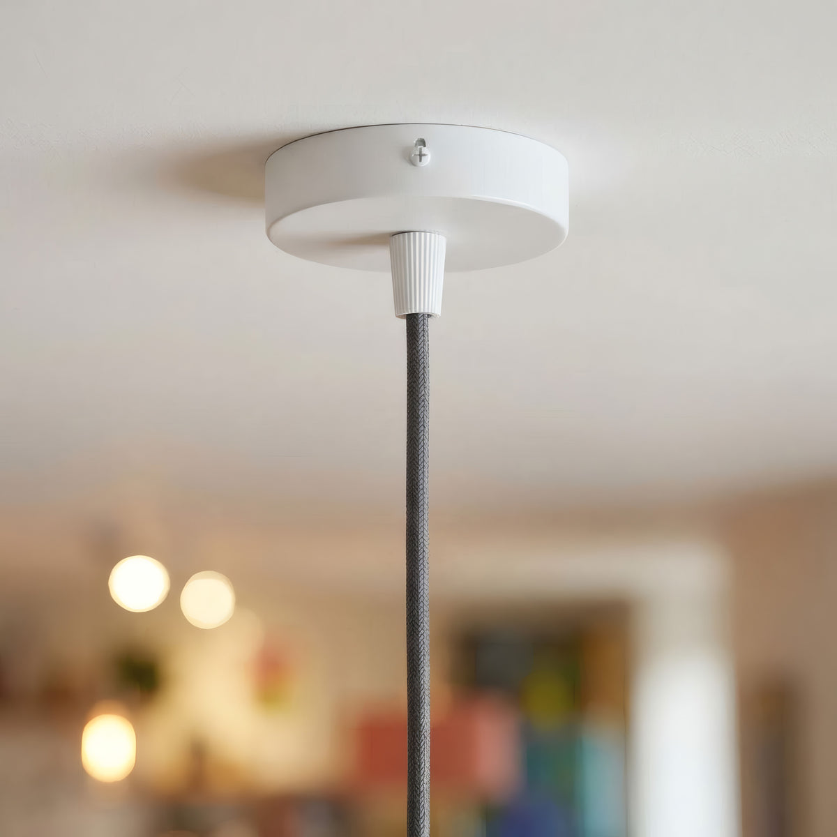 Mini rosace cylindrique en métal, Ø 83 mm — 1 trou central / Conique thermoplastique / Blanc mat