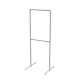 Portant à vêtements autoportant double niveau en tuyaux de plomberie galvanisés Ø 27 mm — largeur 60 cm, hauteur 176 cm, vue de trois quarts sur fond blanc