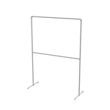 Portant à vêtements autoportant double niveau en tuyaux de plomberie galvanisés Ø 27 mm — largeur 150 cm, hauteur 216 cm, vue de trois quarts sur fond blanc