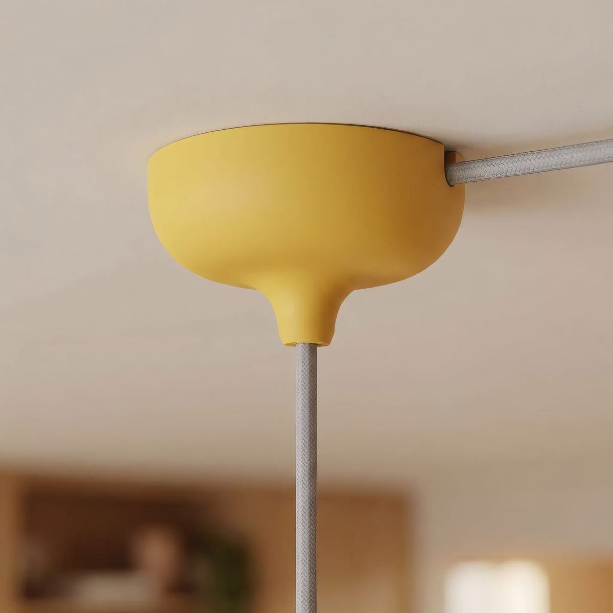 Rosace en silicone Ø 88 mm, trou central et sortie latérale — Jaune