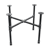 Piètement de table basse industrielle en fonte, pieds en croix, 58 × 58 cm, hauteur 42 cm, vue trois quarts