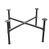 Piètement de table basse industrielle en fonte, pieds en croix, 68 × 68 cm, hauteur 32 cm, vue trois quarts