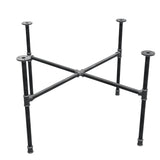 Piètement de table basse industrielle en fonte, pieds en croix, 88 × 88 cm, hauteur 52 cm, vue trois quarts